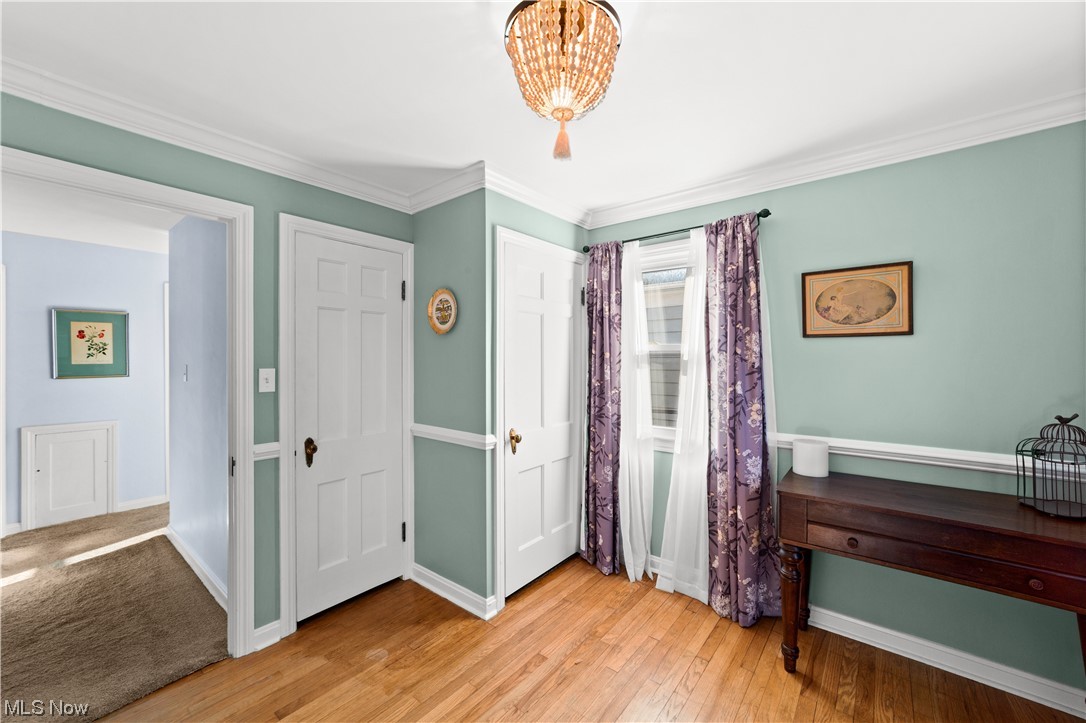 15722 Munn Road Cleveland, OH 44111 - Photo 20 of 32 Gallery Image 20
