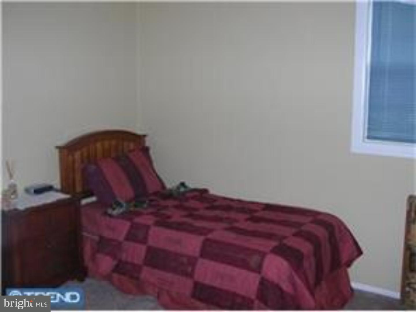 216 Somerset Road Deptford, NJ 08096 - Photo 11 of 18 Bedroom 2