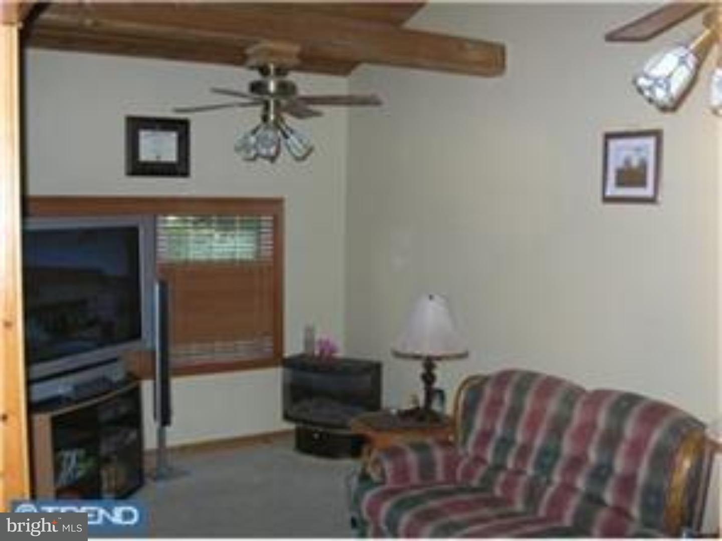 216 Somerset Road Deptford, NJ 08096 - Photo 14 of 18 Gallery Image 14