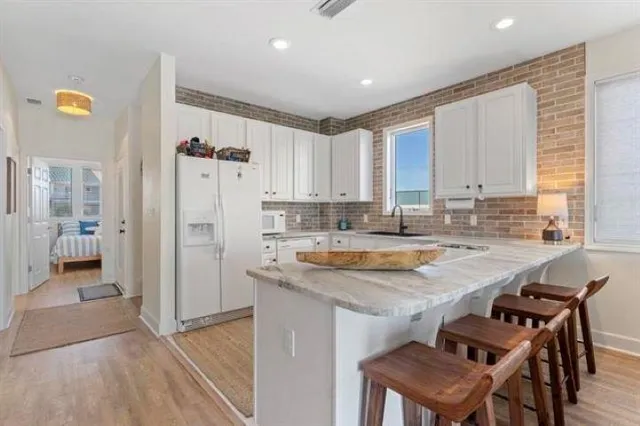 $2,800 | 1646 Alligator Drive, Unit 316, Alligator Point, FL 32346