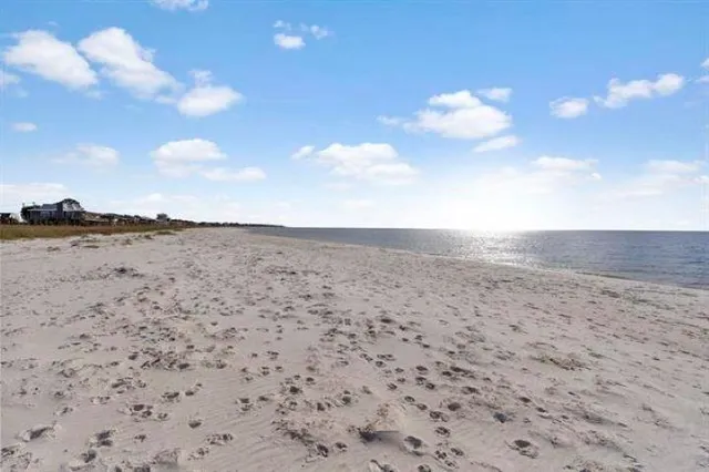 $2,800 | 1646 Alligator Drive, Unit 316, Alligator Point, FL 32346