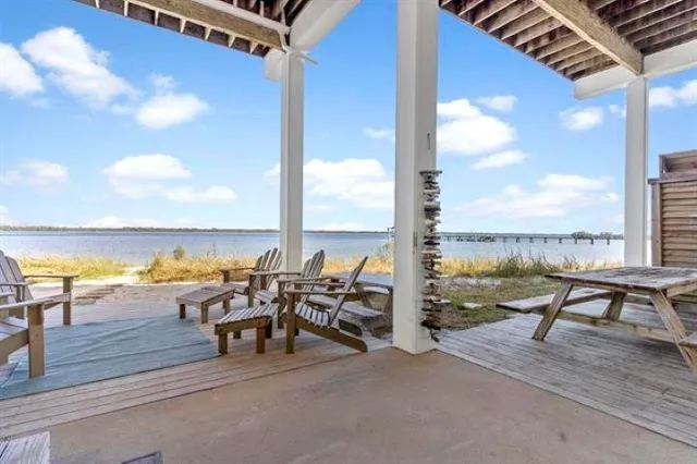 $2,800 | 1646 Alligator Drive, Unit 316, Alligator Point, FL 32346