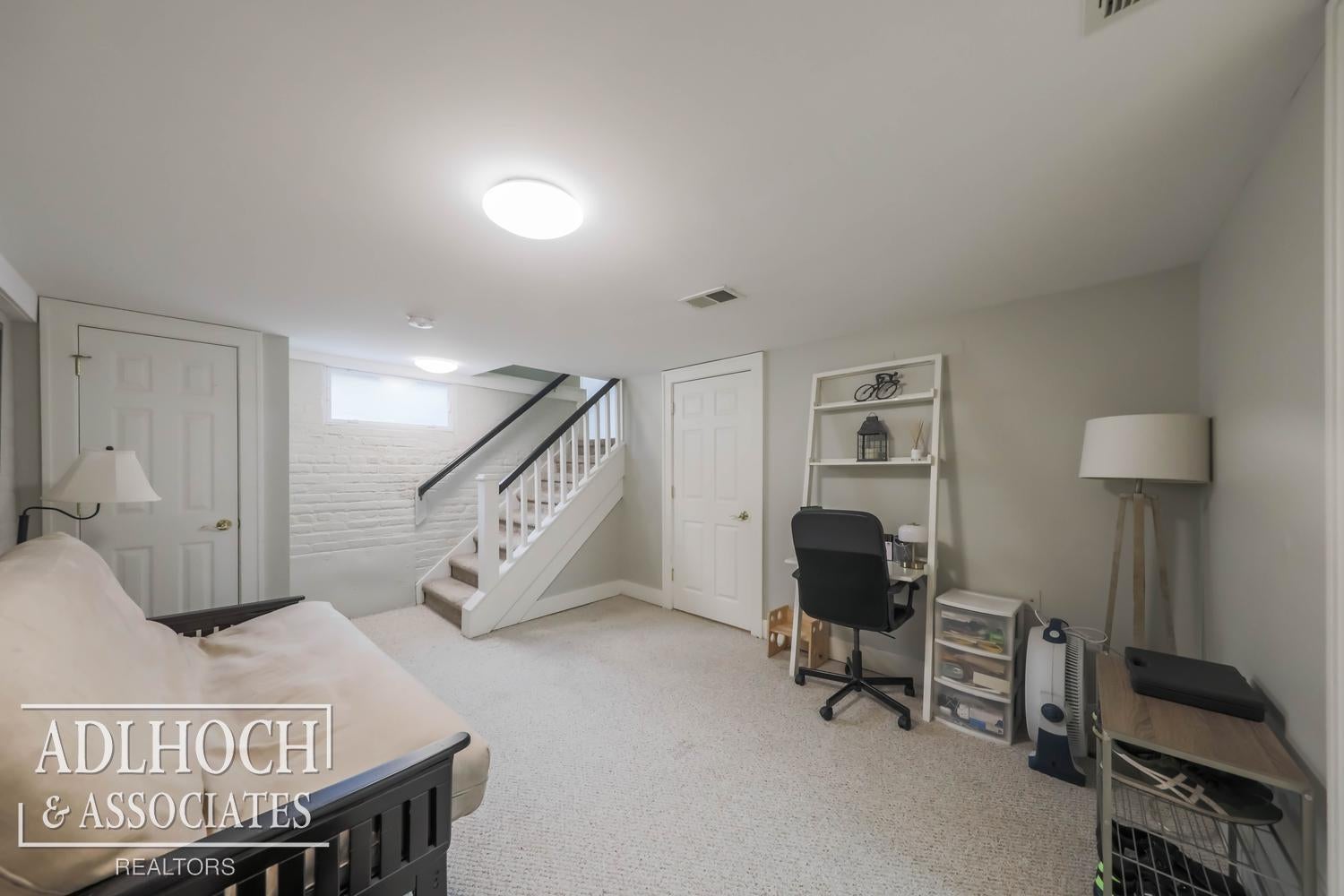 75 Mapleton Road Grosse Pointe Farms, MI 48236 - Photo 25 of 35 Gallery Image 25