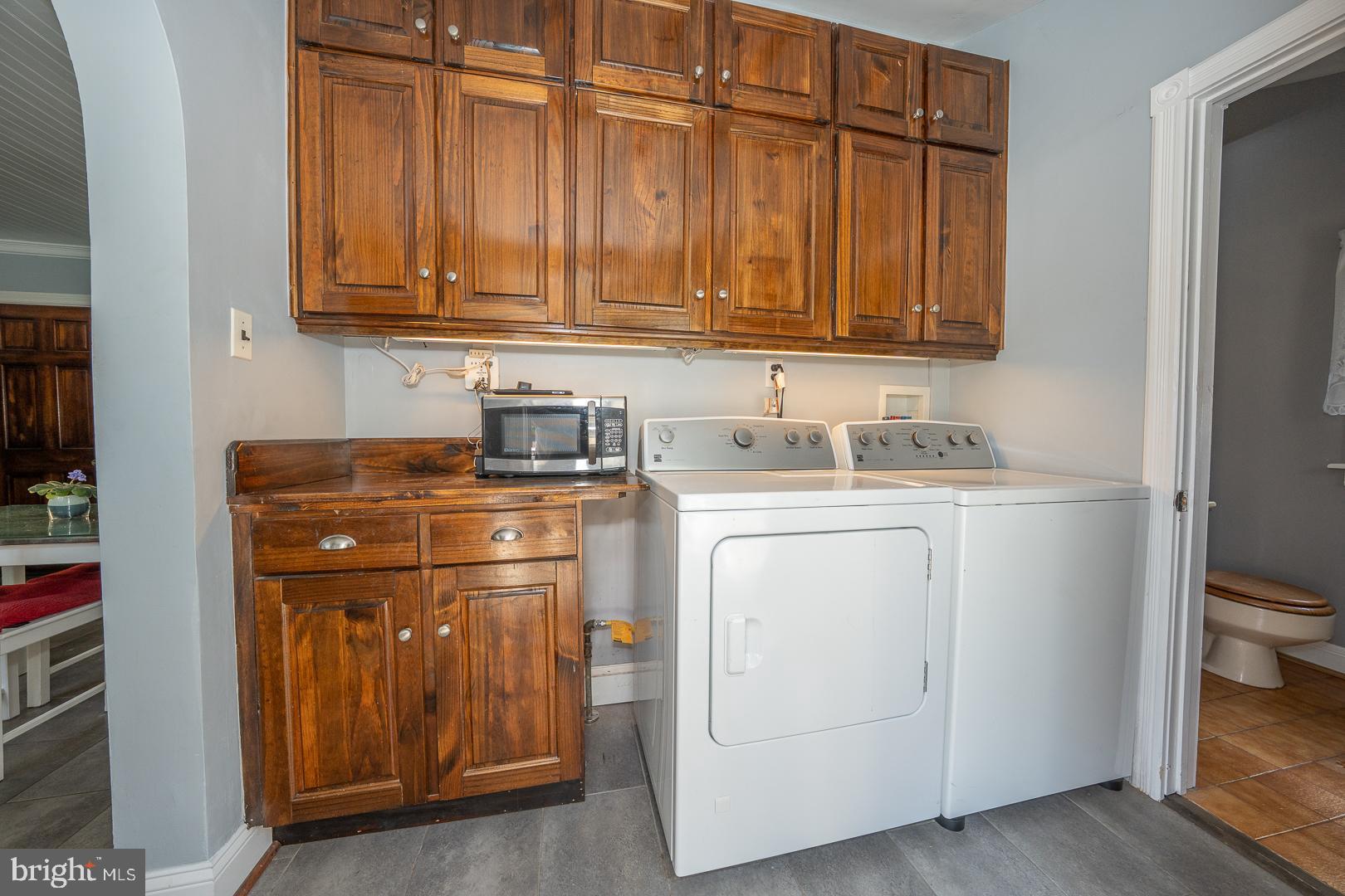 255 Willow Avenue Wayne, PA 19087 - Photo 22 of 46 a utility room with dryer and washer