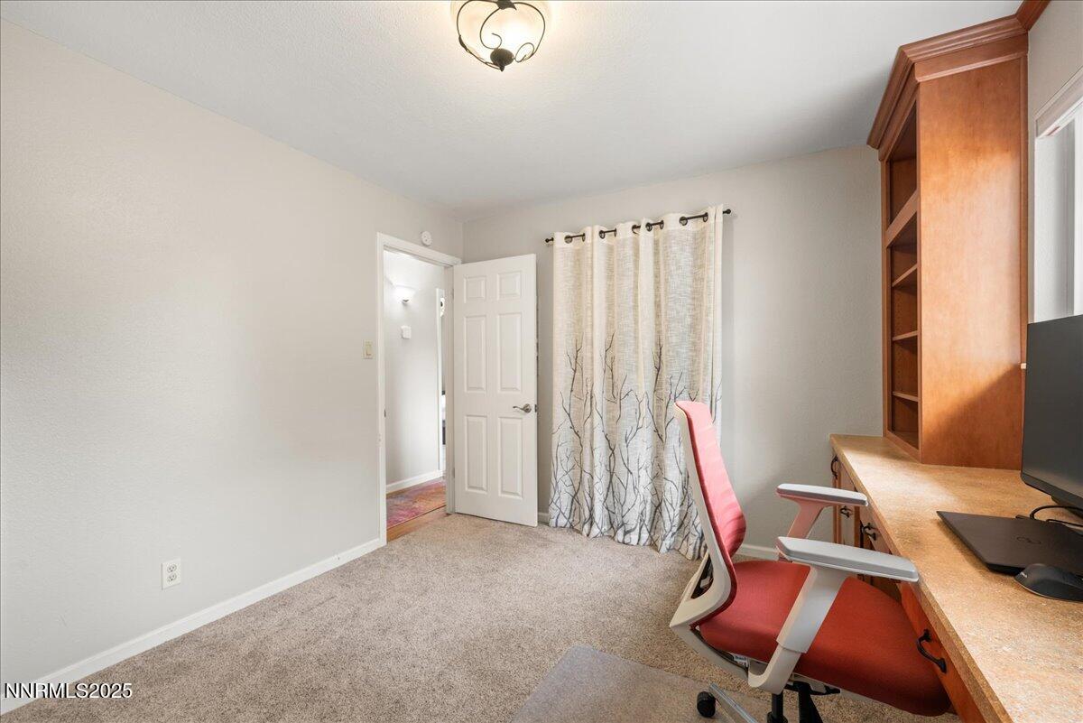 610 Akard Circle Reno, NV 89503 - Photo 16 of 28 a view of a room with gym equipment