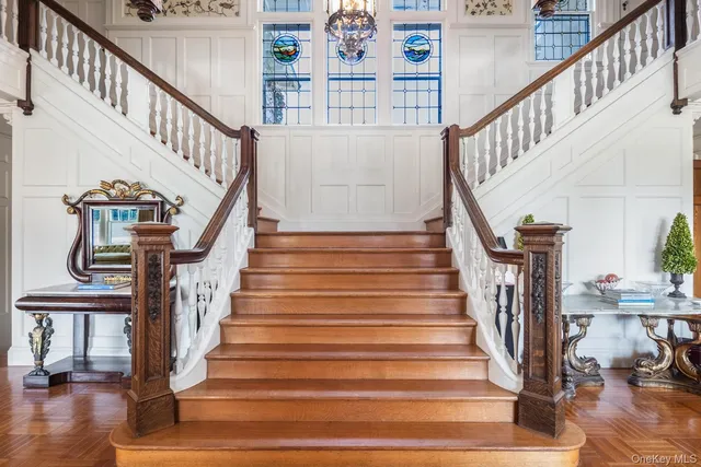 $60,000 | 94 Quogue Street, Quogue, NY 11959