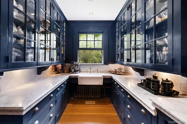 $60,000 | 94 Quogue Street, Quogue, NY 11959