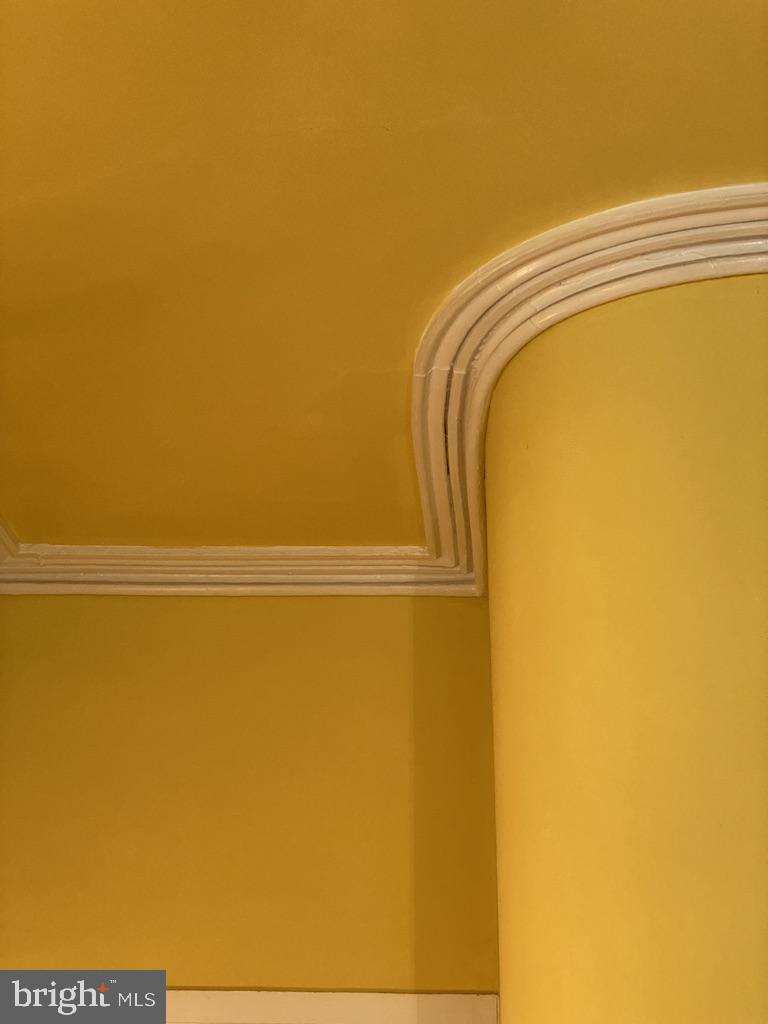 622 Rock Spring Road Bel Air, MD 21014 - Photo 11 of 37 Plaster molding detail - note curved wall