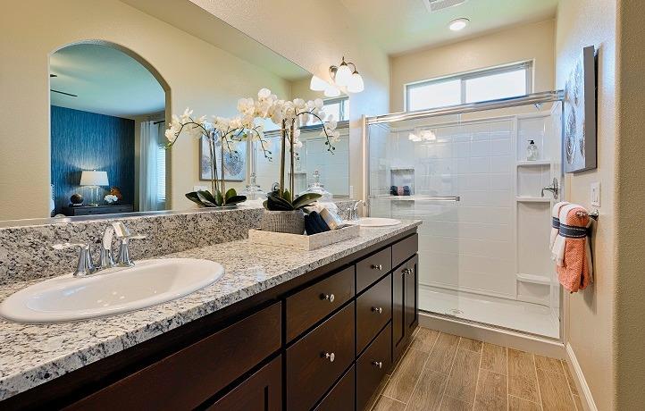 633 Strada Street, Unit 62 Lemoore, CA 93245 - Photo 5 of 10 Gallery Image 5