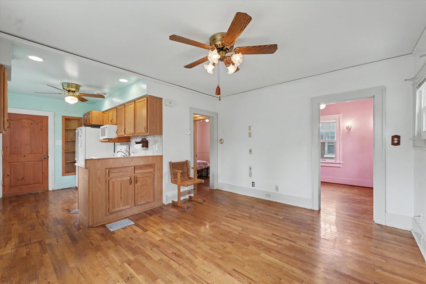 206 North Victor Street Champaign, IL 61821 - Photo 6 of 28