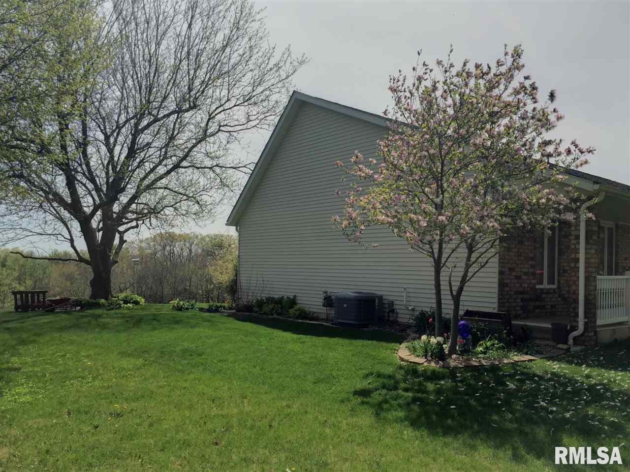 19 Oak Grove Road Geneseo, IL 61254 - Photo 7 of 8 Gallery Image 7
