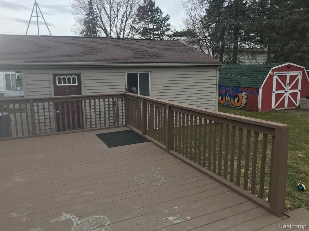 2484 Howe Road Burton, MI 48519 - Photo 6 of 20 howe deck.jpg