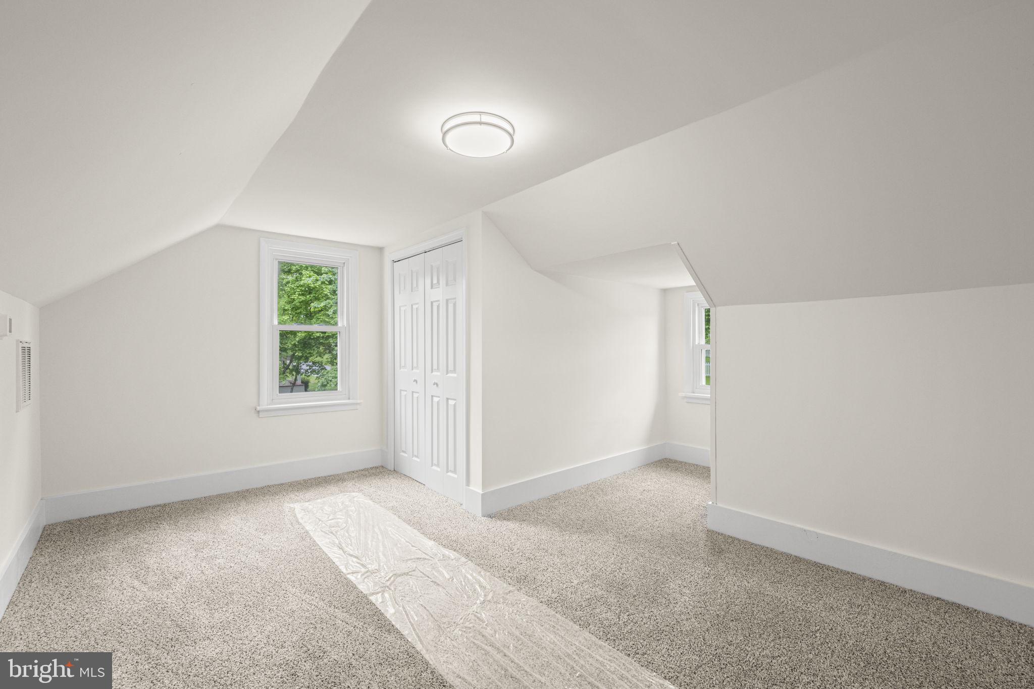 3305 Roundtop Road Hershey, PA 17033 - Photo 13 of 44