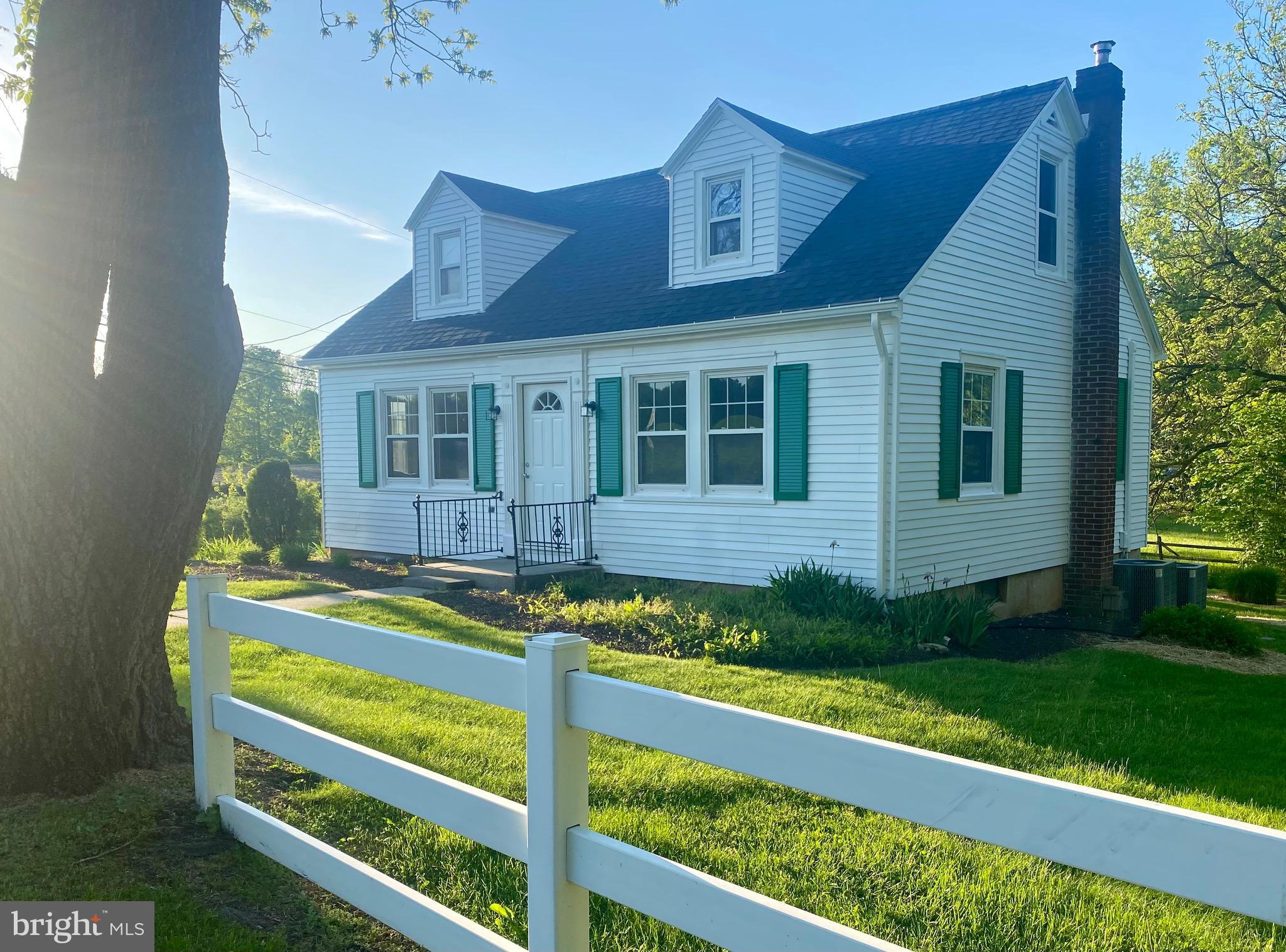 3305 Roundtop Road Hershey, PA 17033 - Photo 2 of 44