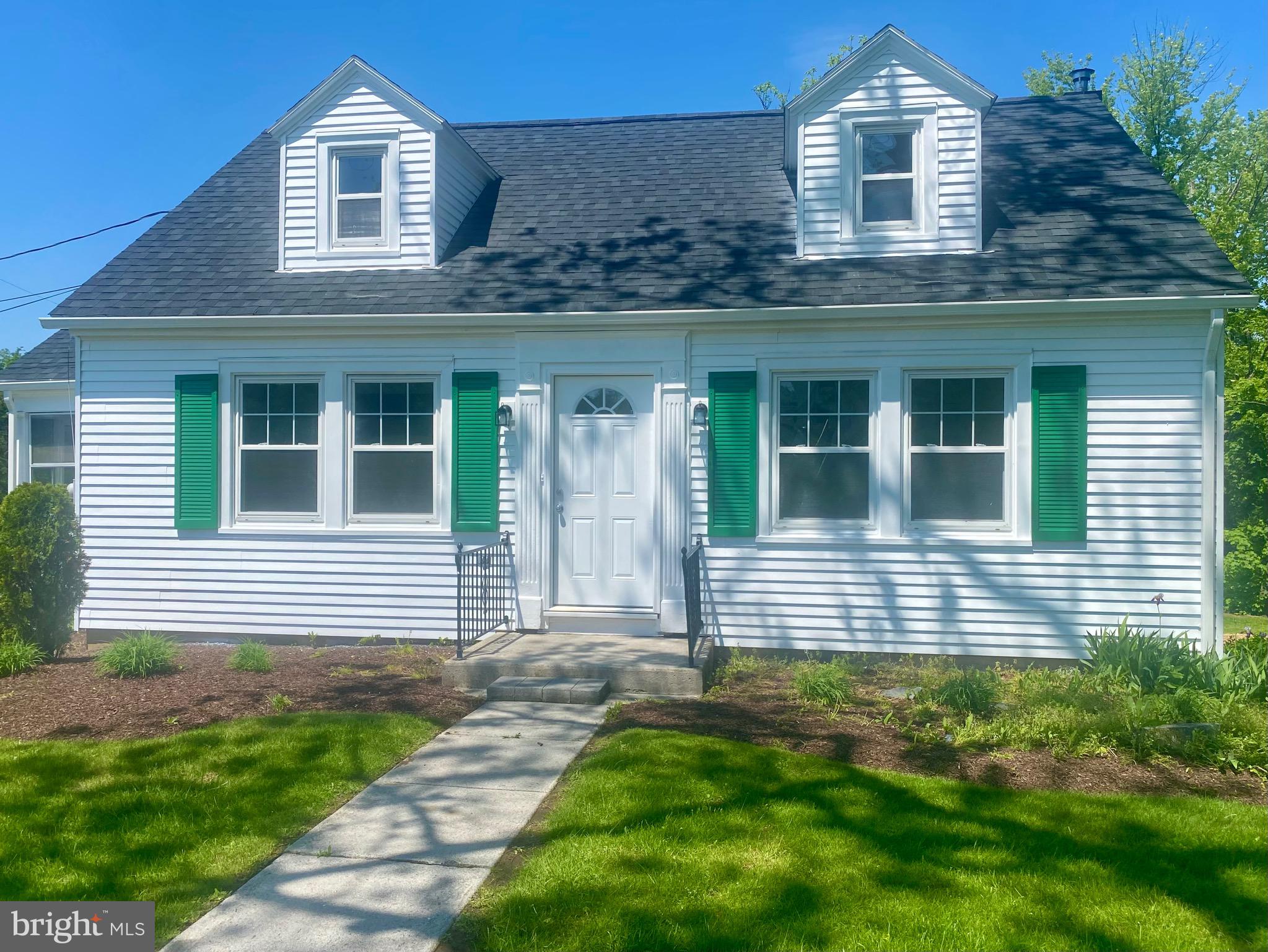 3305 Roundtop Road Hershey, PA 17033 - Photo 3 of 44