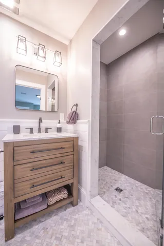 $849,000 | 101 N Road, Wilmington, VT 05363