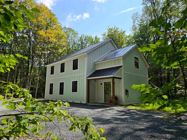 $849,000 | 101 N Road, Wilmington, VT 05363