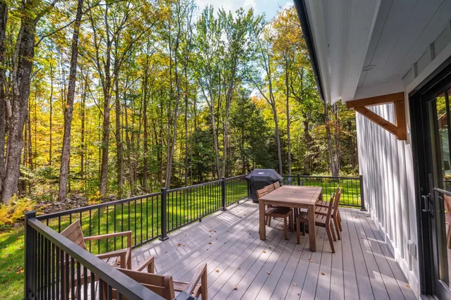 $849,000 | 101 N Road, Wilmington, VT 05363