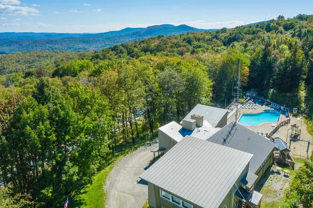 $849,000 | 101 N Road, Wilmington, VT 05363