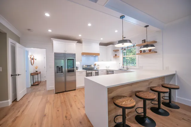 $849,000 | 101 N Road, Wilmington, VT 05363