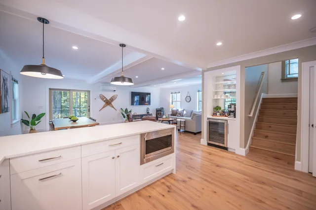 $849,000 | 101 N Road, Wilmington, VT 05363