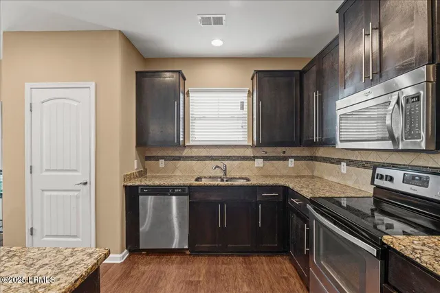 $399,000 | 5 Moon Dance Court, Bluffton, SC 29910