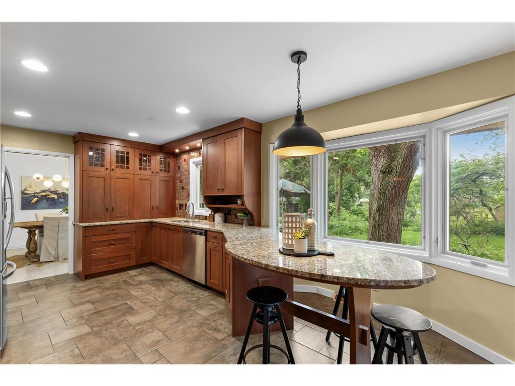 6521 Gleason Road Edina, MN 55439 - Photo 12 of 45