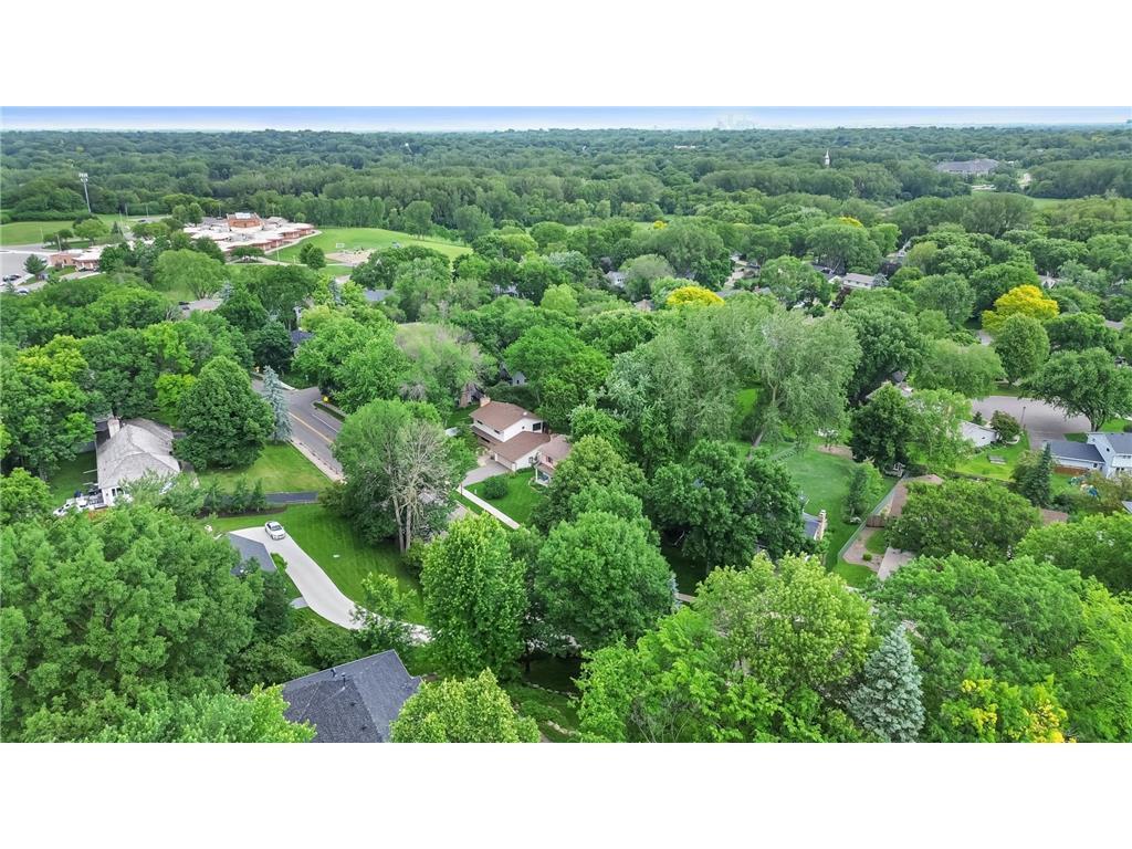 6521 Gleason Road Edina, MN 55439 - Photo 42 of 45