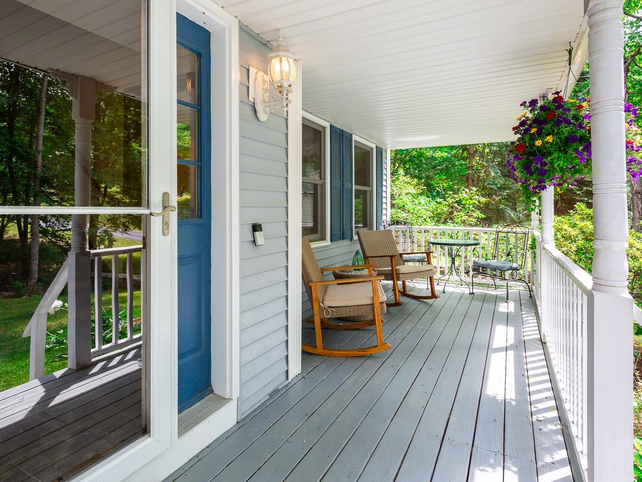 6 Tamarack Road Plaistow, NH 03865 - Photo 10 of 46 Gallery Image 10