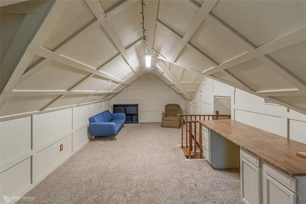 a view of a garage