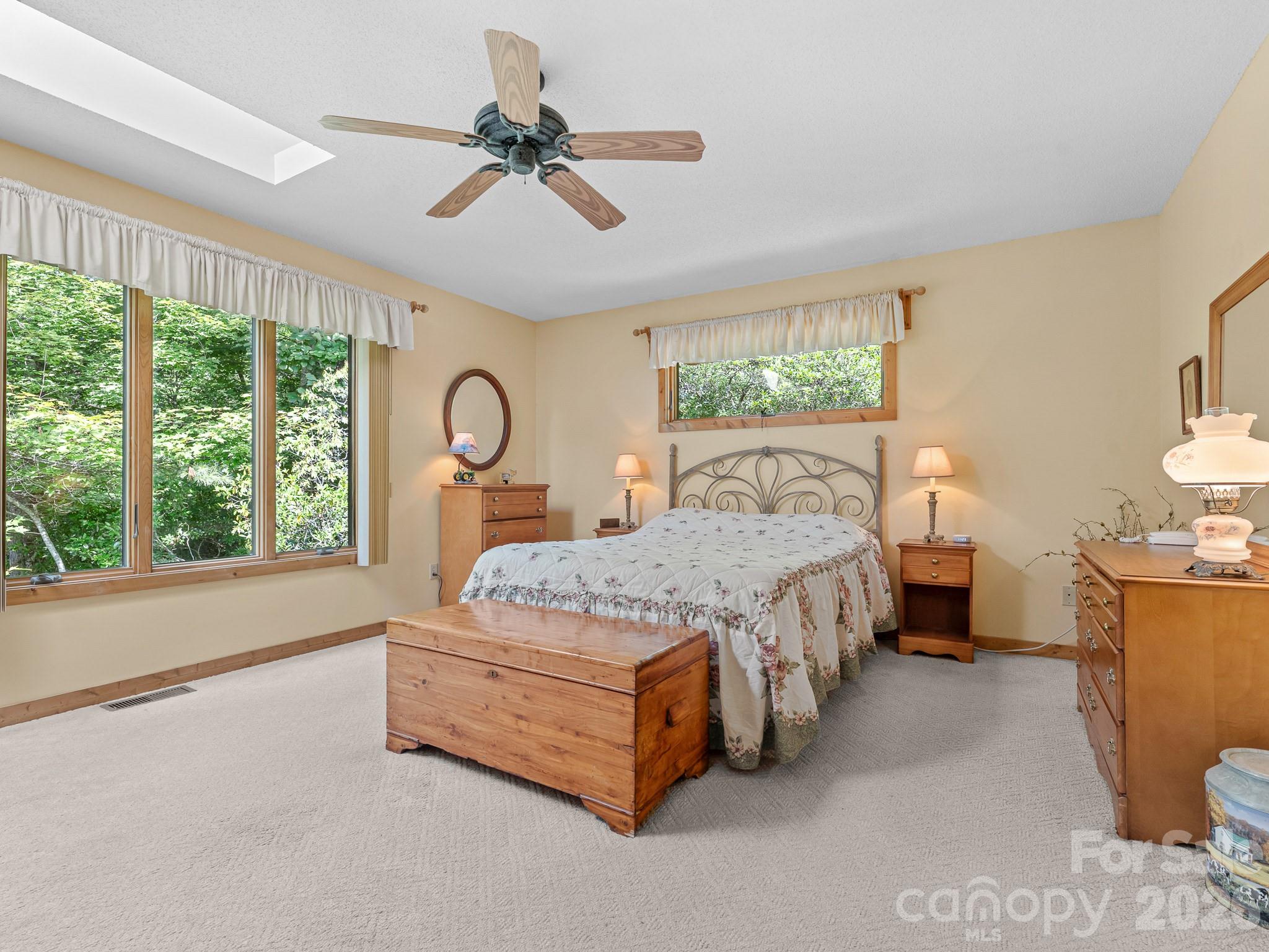 620 Thunder Road Brevard, NC 28712 - Photo 23 of 45 Gallery Image 23
