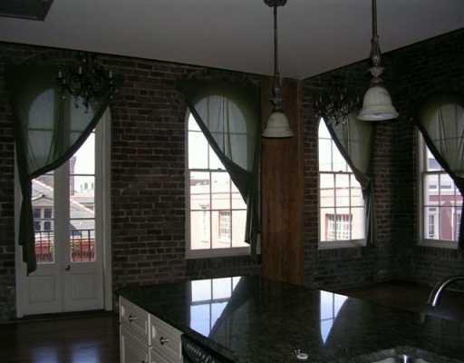 232 Decatur Street, Unit 4D New Orleans, LA 70130 - Photo 3 of 8 Gallery Image 3
