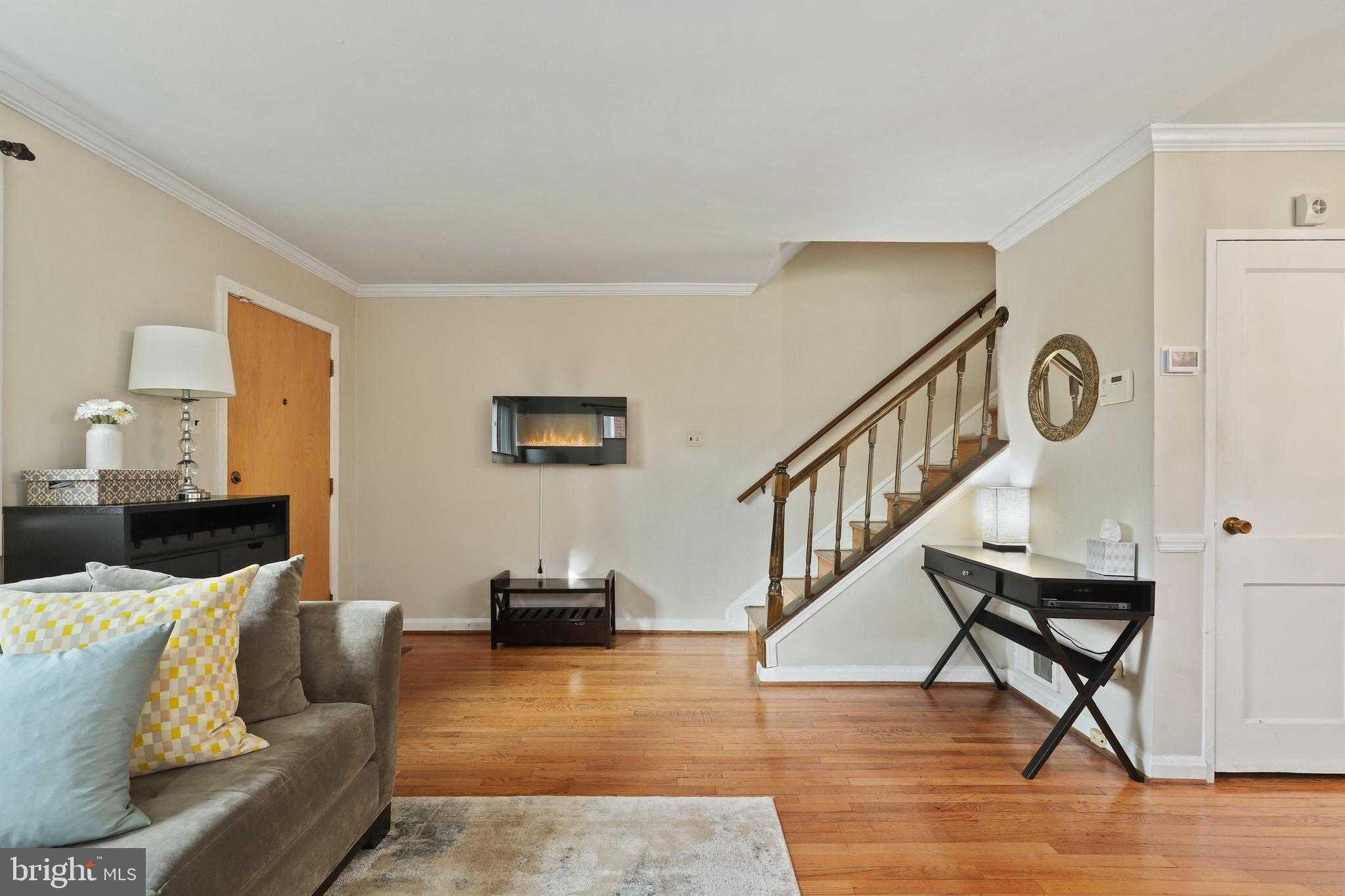 9045 Manchester Road Silver Spring, MD 20901 - Photo 18 of 34