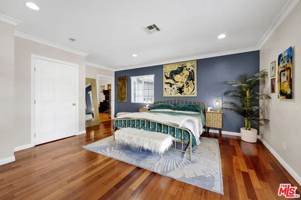 $899,000 | 15513 Cohasset Street, Van Nuys, CA 91406