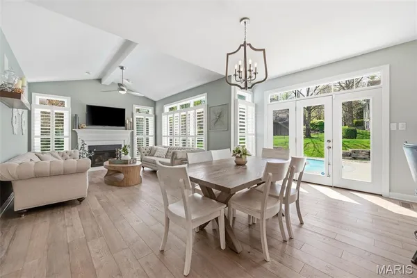 $1,350,000 | 14812 Brook Hill Drive, Chesterfield, MO 63017