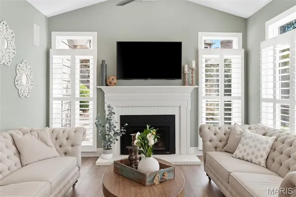 $1,350,000 | 14812 Brook Hill Drive, Chesterfield, MO 63017