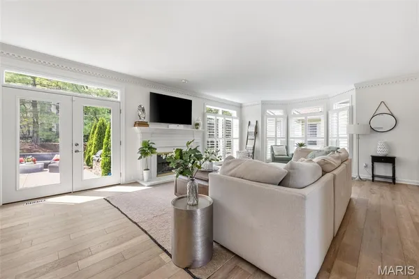 $1,350,000 | 14812 Brook Hill Drive, Chesterfield, MO 63017