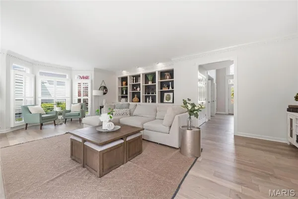 $1,350,000 | 14812 Brook Hill Drive, Chesterfield, MO 63017