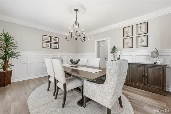 $1,350,000 | 14812 Brook Hill Drive, Chesterfield, MO 63017