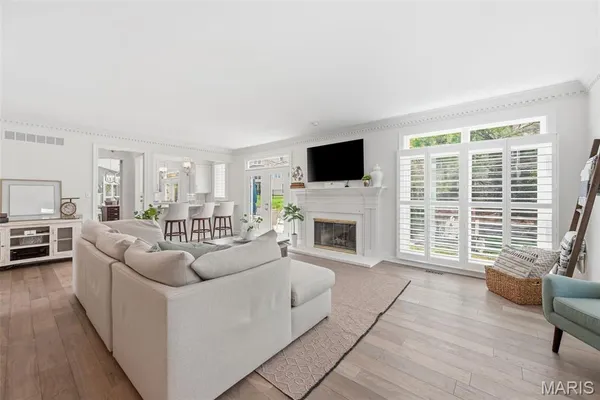 $1,350,000 | 14812 Brook Hill Drive, Chesterfield, MO 63017