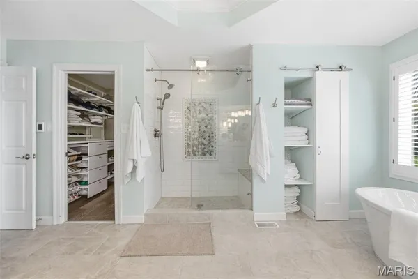 $1,350,000 | 14812 Brook Hill Drive, Chesterfield, MO 63017