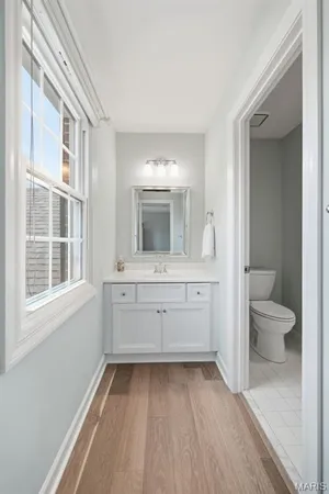 $1,350,000 | 14812 Brook Hill Drive, Chesterfield, MO 63017