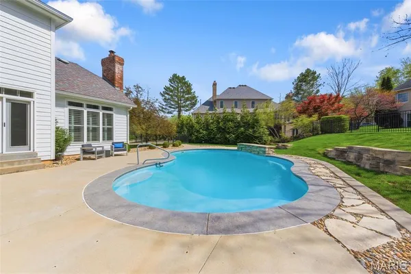 $1,350,000 | 14812 Brook Hill Drive, Chesterfield, MO 63017