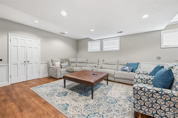 $1,350,000 | 14812 Brook Hill Drive, Chesterfield, MO 63017