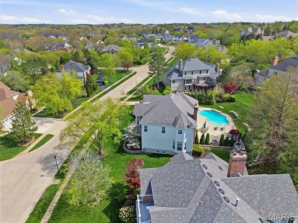 $1,350,000 | 14812 Brook Hill Drive, Chesterfield, MO 63017