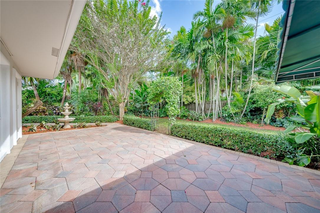 7460 Plantation Road Plantation, FL 33317 - Photo 5 of 38 Photo 5