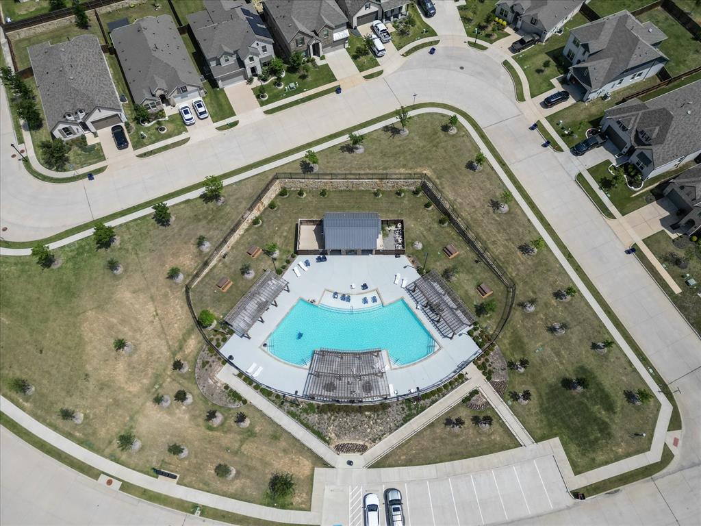 518 North Eagle Pt Road Van Alstyne, TX 75495 - Photo 38 of 40 Community Pool