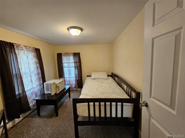 $1,200 | 49 Beacon Street, Unit UPPER APARTMENT, Beacon, NY 12508