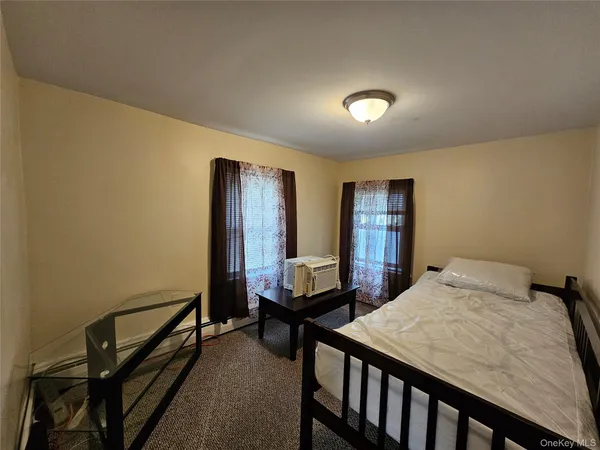 $1,200 | 49 Beacon Street, Unit UPPER APARTMENT, Beacon, NY 12508