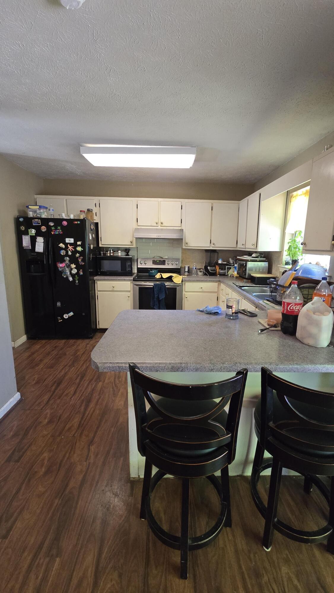 2437 South Riverbend Road Dalton, GA 30721 - Photo 6 of 14 8